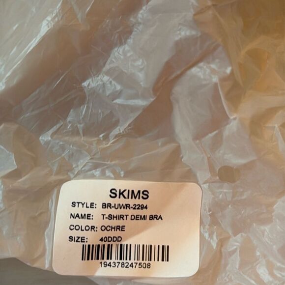 SKIMS T-SHIRT DEMI BRA OCHRE 40DDD NWT in packaging - Picture 7 of 7